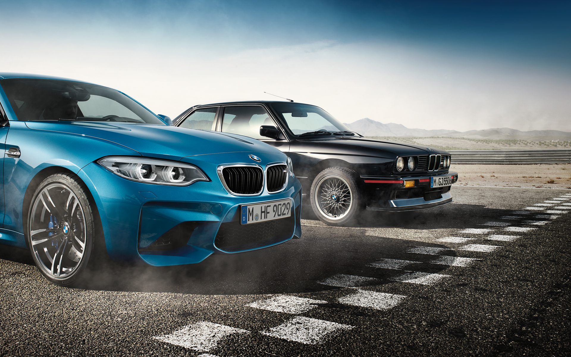 Oblika in koncept kažeta na korenine BMW M GmbH. Oblika in koncept kažeta na korenine BMW M GmbH.