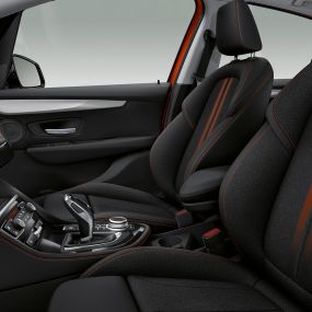 Športni sedeži v BMW serije 2 Active Tourer Športni sedeži v BMW serije 2 Active Tourer, F45, notranjost