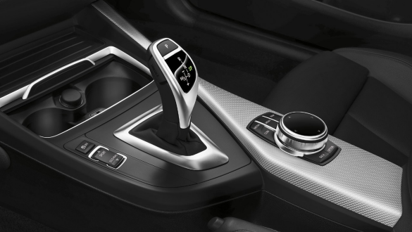 BMW serija 2 Cabrio, 8-stopenjski športni menjalnik Steptronic BMW serija 2 Cabrio, 8-stopenjski športni menjalnik Steptronic