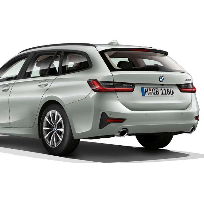 Model Advantage, tričetrtinski posnetek od zadaj BMW serije 3 Touring, model Advantage, tričetrtinski posnetek od zadaj