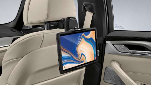 BMW serije 5 Touring, G31, LCI, univerzalno držalo BMW BMW serije 5 Touring, G31, osvežitev 2020, univerzalno držalo BMW za tablice z zaščitnim etuijem BMW, sistem Travel & Comfort