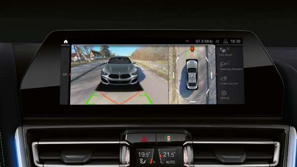 Parkirni asistent Plus BMW serije 8 Gran Coupé, parkirni asistent Plus