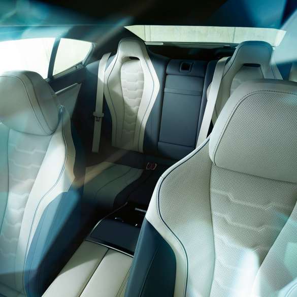BMW serije 8 Gran Coupé, oprema notranjosti BMW serije 8 Gran Coupé, oblika opreme notranjosti