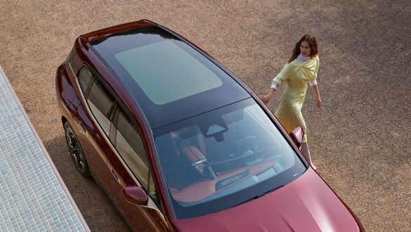 BMW iX, i20, električni SUV, panoramska steklena streha BMW iX, i20, električni SUV, panoramska steklena streha, notranjost