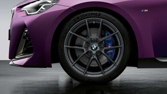 BMW serije 2 Coupé, G42, 2021, 19-palčna M Performance lita alu. platišča Y-spoke 898 M Frozen Gunmetal Grey BMW serije 2 Coupé, G42, 2021, 19-palčna M Performance lita alu. platišča Y-spoke 898 M Frozen Gunmetal Grey