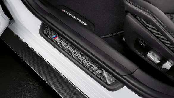 Karbonske vstopne letve M Performance, BMW M3 Limuzina, G80, 2020 BMW M3 Limuzina, G80, 2020, pogled od blizu na karbonske vstopne letve M Performance