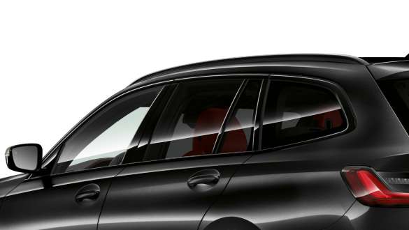 BMW M340i xDrive Touring (G21), M Shadow Line visokega sijaja BMW M340i xDrive Touring (G21), M Shadow Line visokega sijaja