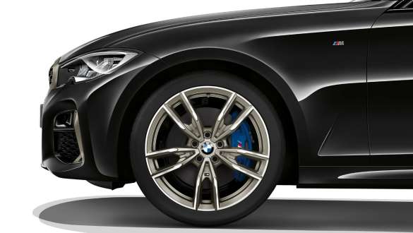 BMW M340i xDrive Touring (G21), 19-palčna M lita alu. platišča Double-spoke 792 M dvobarvna BMW M340i xDrive Touring (G21), 19-palčna M lita alu. platišča Double-spoke 792 M dvobarvna