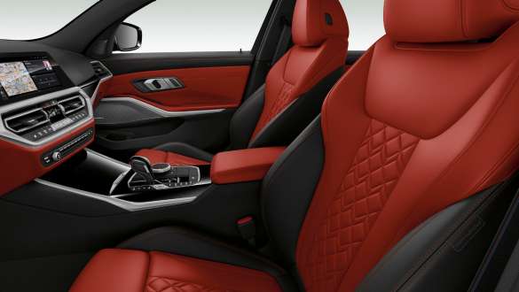 BMW M340i xDrive Touring (G21), športni sedeži in M varnostni pasovi BMW M340i xDrive Touring (G21), športni sedeži in M varnostni pasovi