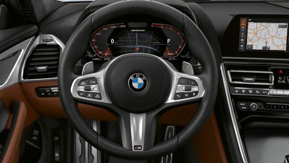 Usnjen volan M. Kabina vozila BMW M850i xDrive Coupé z usnjenim volanom M.