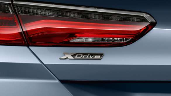 BMW xDrive. BMW M850i xDrive Coupé z inteligentnim štirikolesnim pogonom BMW xDrive.