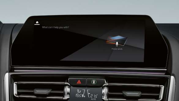 BMW Intelligent Personal Assistant. BMW serije 8 Coupé M z BMW Intelligent Personal Assistant.