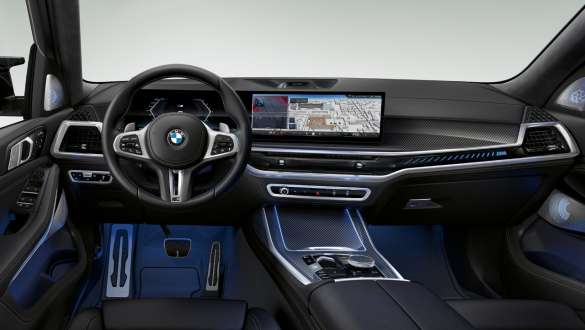 Kabina BMW X7 M60i xDrive G07 LCI Kabina BMW X7 M60i xDrive G07 LCI od blizu