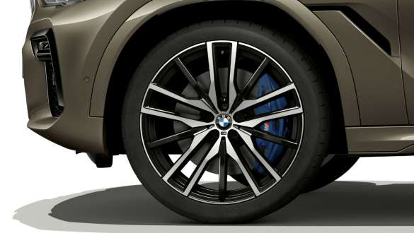 BMW X6, G06, 2019, 22-palčna M lita alu. platišča Double-spoke 742 M Jet Black s kombiniranimi pnevmatikami BMW X6, G06, 2019, 22-palčna M lita alu. platišča Double-spoke 742 M Jet Black s kombiniranimi pnevmatikami