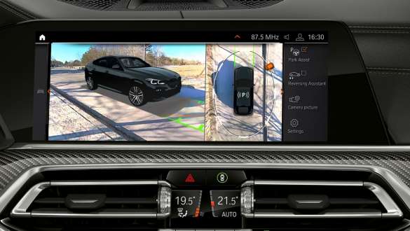 BMW X6, G06, 2019, Driving Assistant Professional, kokpit BMW X6, G06, 2019, Driving Assistant Professional, kokpit