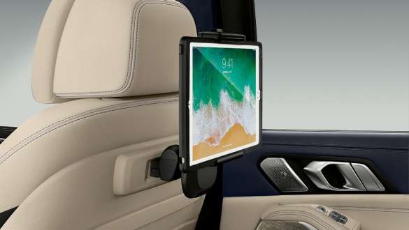 BMW X7, G07, 2019, univerzalno držalo za tablične računalnike z zaščitnim etuijem BMW za sistem Travel & Comfort BMW X7, G07, 2019, univerzalno držalo za tablične računalnike z zaščitnim etuijem BMW za sistem Travel & Comfort