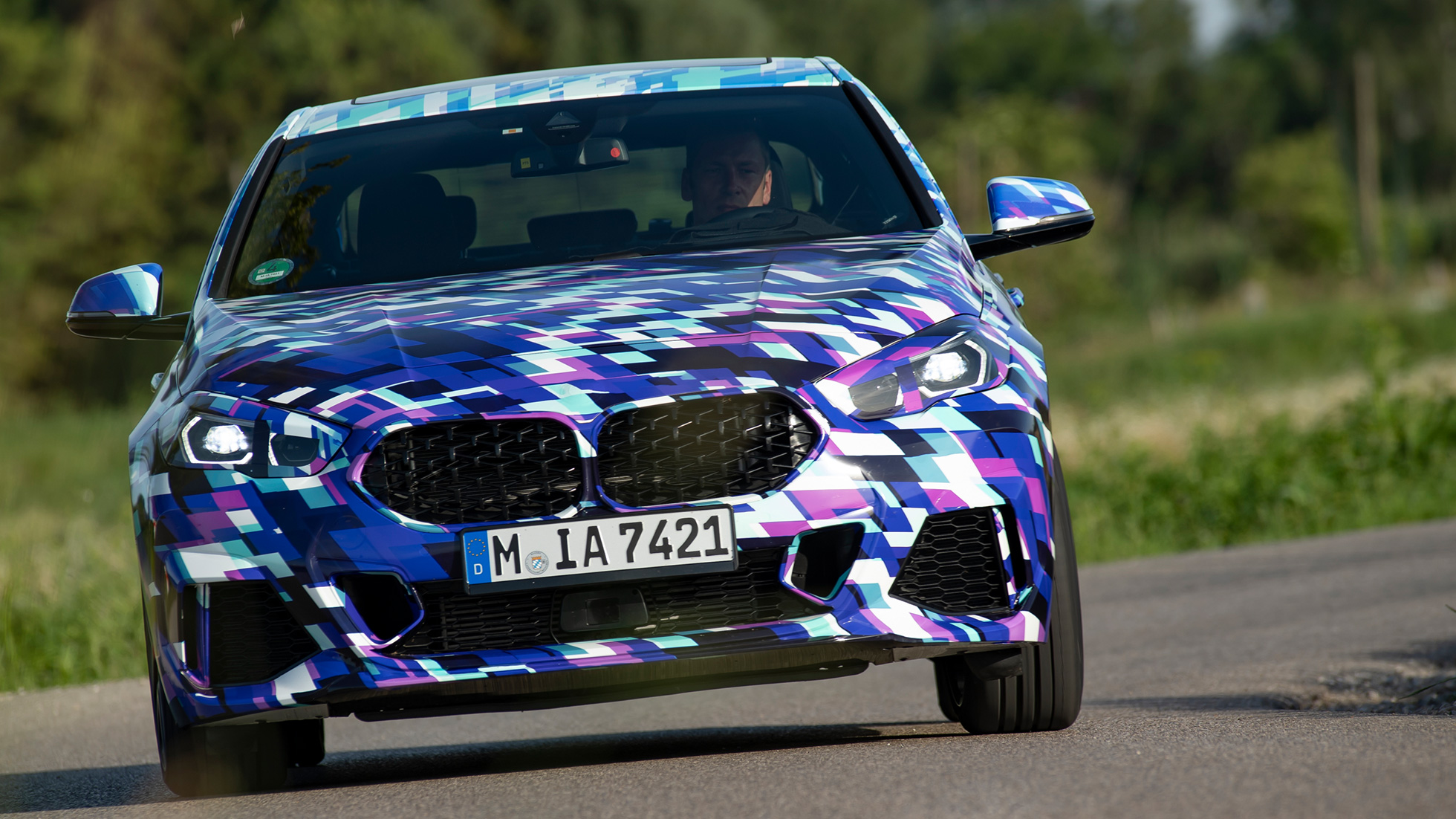 Sprednja stran BMW serije 2 Gran Coupé BMW serije 2 Gran Coupé, pogled od spredaj na zakrinkan prototip F44 2020