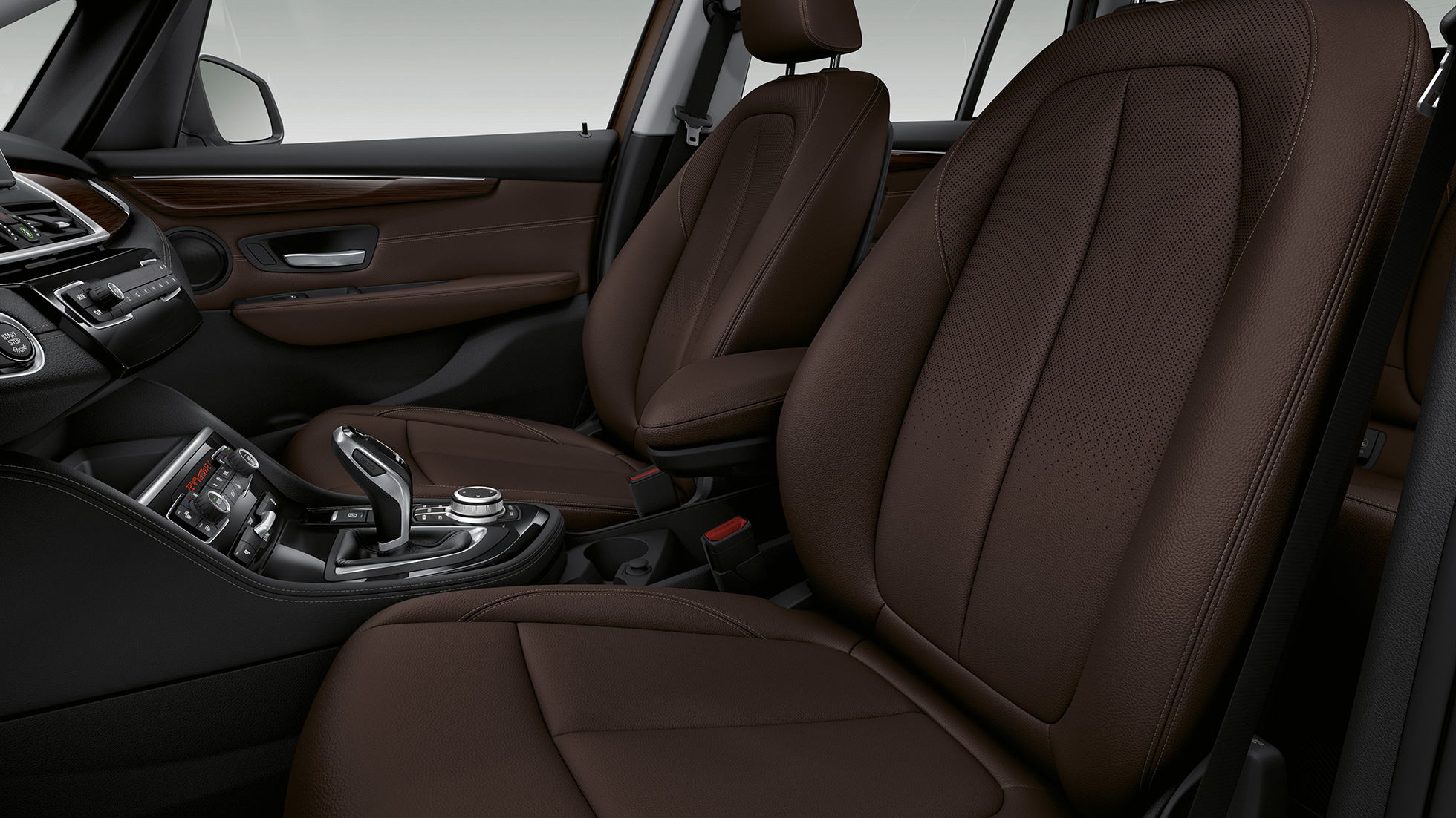 Športni sedeži v BMW serijah 2 Gran Tourer kot modelu Luxury Line Športni sedeži v BMW serije 2 Gran Tourer 218d xDrive, model Luxury Line, F46 2018, notranjost