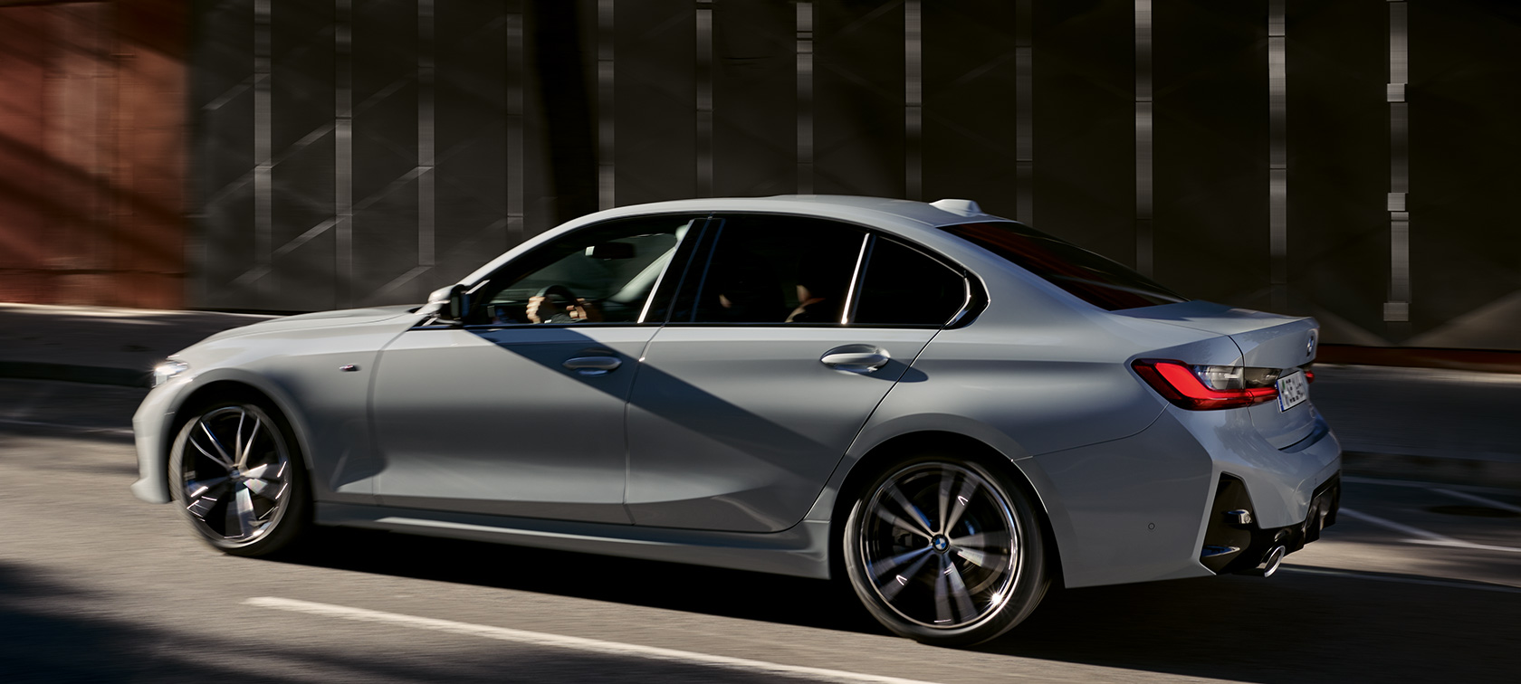 BMW serije 3 Limuzina, LCI, G20, oblika zunanjosti, videoposnetek BMW serije 3 Limuzina, LCI, G20, oblika zunanjosti, videoposnetek