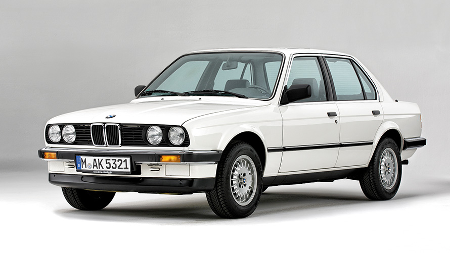 BMW serije 3 Limuzina, E30, druga generacija, tričetrtinski pogled od spredaj BMW serije 3, modeli BMW serije 3 Limuzina, E30, druga generacija, tričetrtinski pogled od spredaj