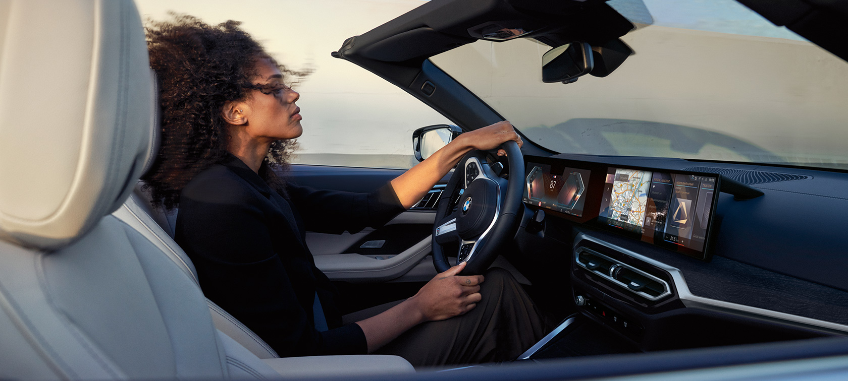 Digitalne storitve in sistemi za pomoč vozniku, BMW serije 4 Cabrio, G23, 2020 BMW serije 4 Cabrio, G23, 2020, notranjost, sistemi za pomoč vozniku, digitalne storitve