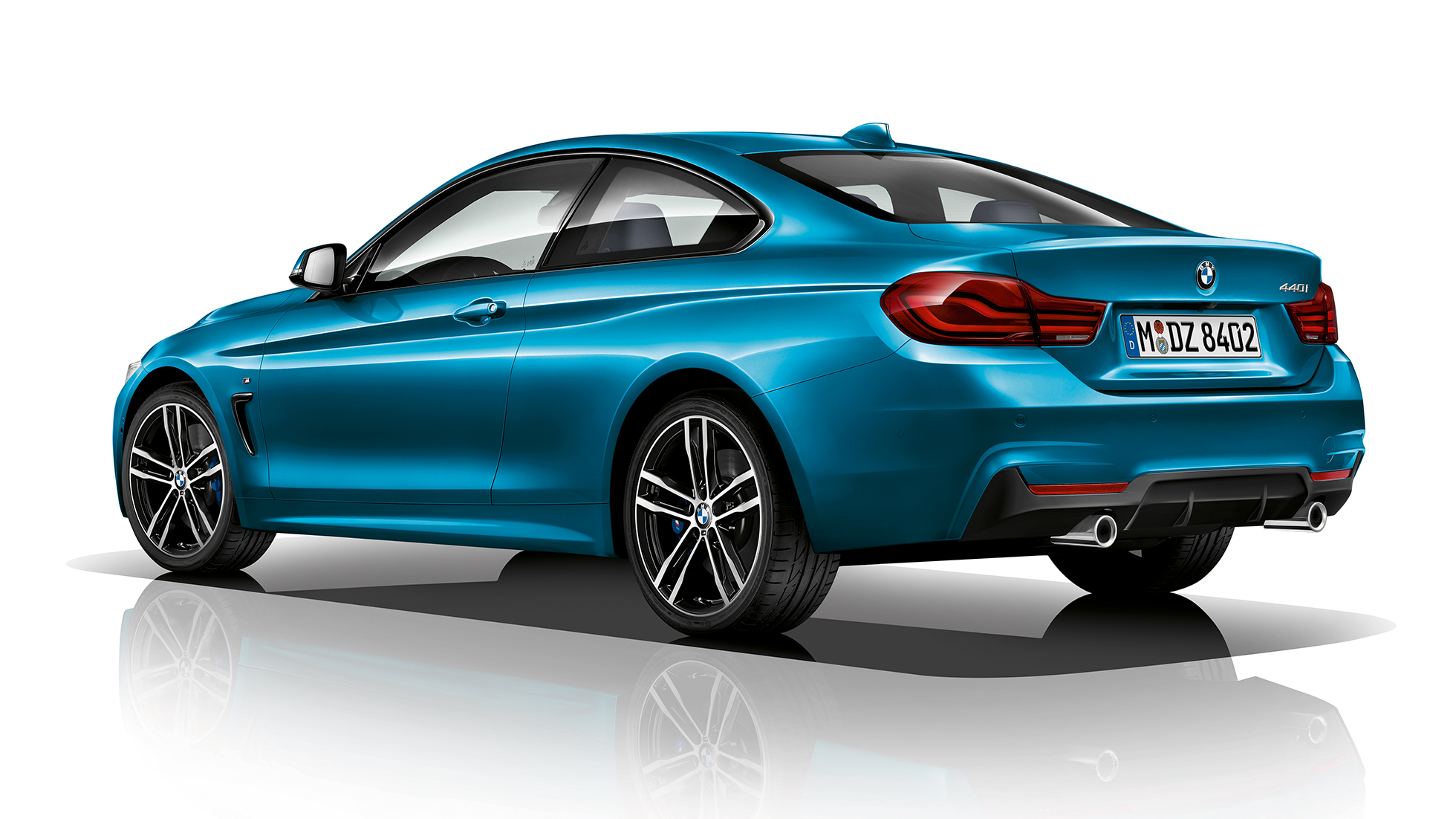 BMW serije 4 Coupé, Model M Sport v zadnjem polprofilu BMW serije 4 Coupé, Model M Sport v zadnjem polprofilu