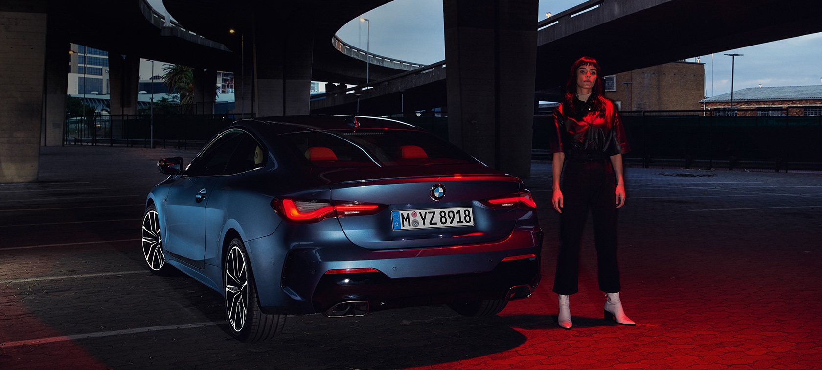 BMW serije 4 Coupé, G22, 2020, kovinska barva Arctic Race Blue BMW serije 4 Coupé, G22, 2020, kovinska barva Arctic Race Blue