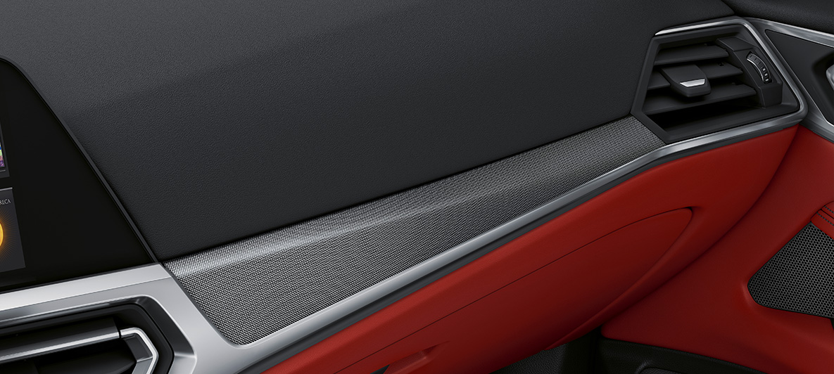 Notranje obloge Aluminium Fabric visokega sijaja, BMW serije 4 Coupé Individual, G22, 2020, notranjost BMW Individual, notranje obloge Aluminium Fabric visokega sijaja s poudarki zaključkov Pearl Chrome, BMW serije 4 Coupé Individual, G22, 2020, notranjost