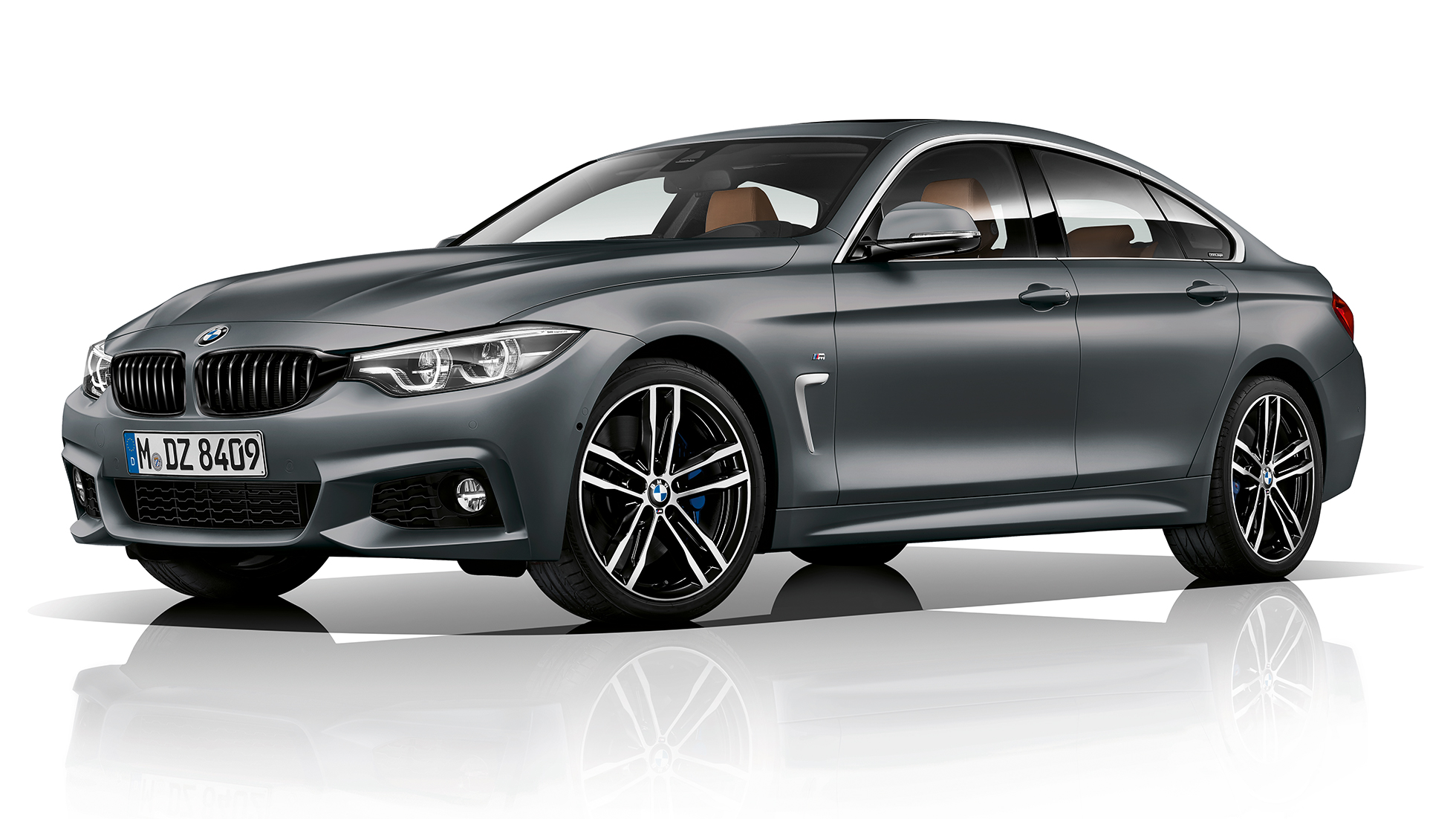 BMW serije 4 Gran Coupé, Model M Sport v sprednjem polprofilu BMW serije 4 Gran Coupé, Model M Sport v sprednjem polprofilu