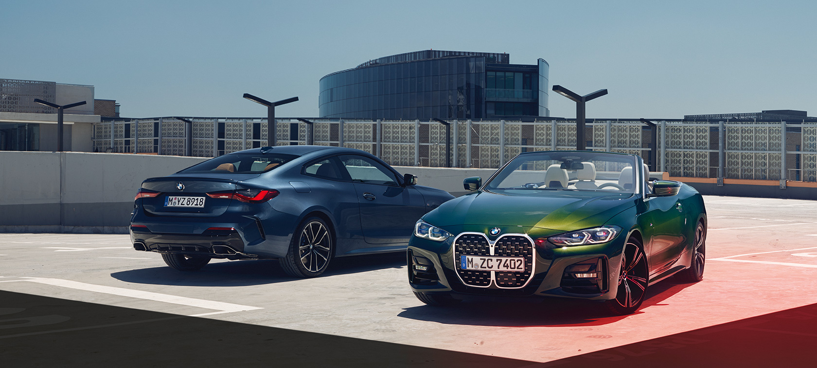 BMW serije 4 Coupé, G22, BMW serije 4 Cabrio, G23, v parkirni garaži BMW serije 4, BMW serije 4 Coupé, G22, BMW serije 4 Cabrio, G23, v parkirni garaži