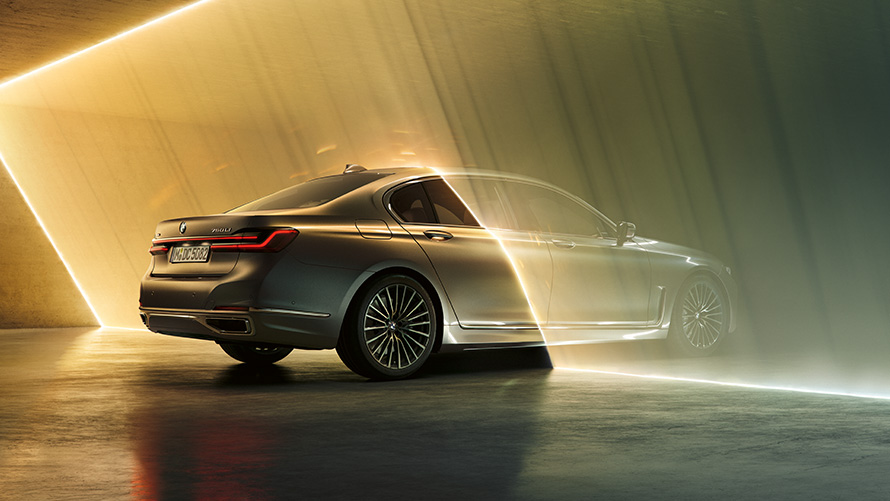 BMW serije 7, G11, G12, 2021, tehnični podatki BMW serije 7, G11, G12, 2021, tehnični podatki, skica, pogled od zadaj