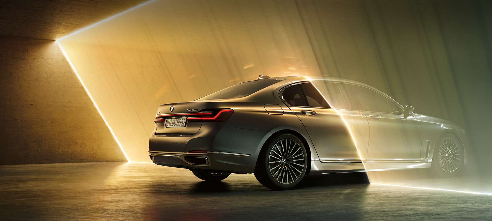 BMW serije 7 Limuzina, G11, G12, 2019, tehnični podatki BMW serije 7 Limuzina, G11, G12, 2019, barva Bernina Grey Amber Effect, tričetrtinski pogled od spredaj, pogled od blizu