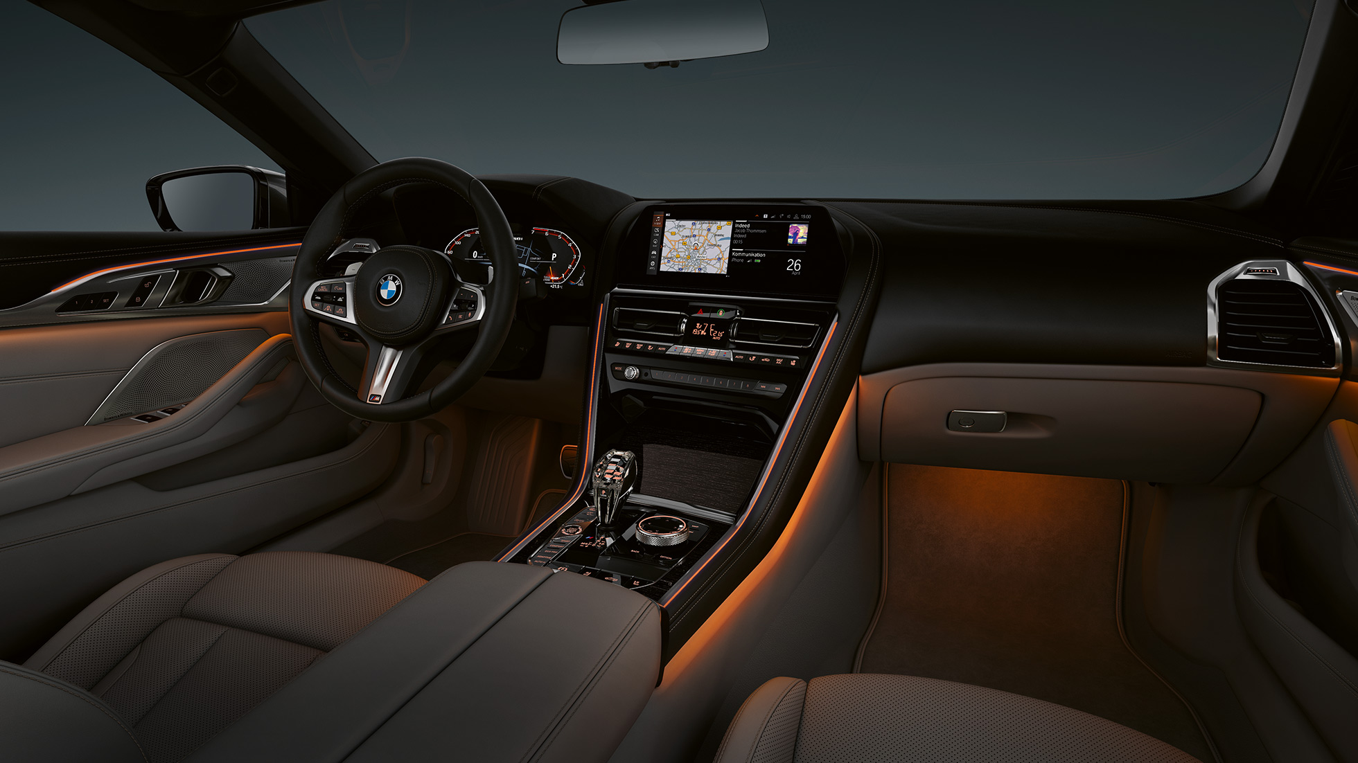 BMW M850i xDrive, notranjost, ambientalna razsvetljava. BMW M850i xDrive, notranjost, ambientalna razsvetljava.