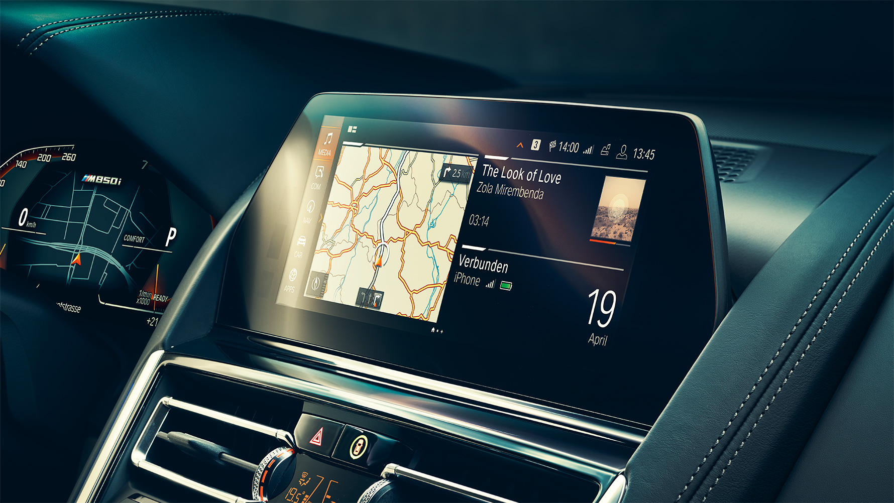 BMW serije 8 Coupé, BMW Live Cockpit Professional Notranjost BMW serije 8 Coupé z nadzornim prikazovalnikom in BMW Live Cockpit Professional.