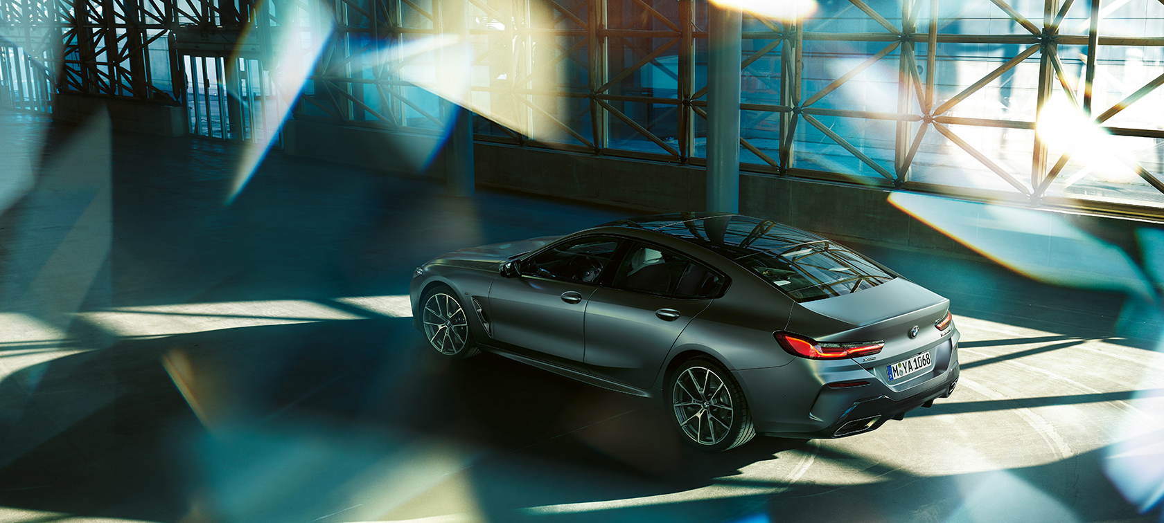 BMW serije 8 Gran Coupé, oblika, pogled od zgoraj BMW serije 8 Gran Coupé, oblika, obveščanje, podatki, oprema