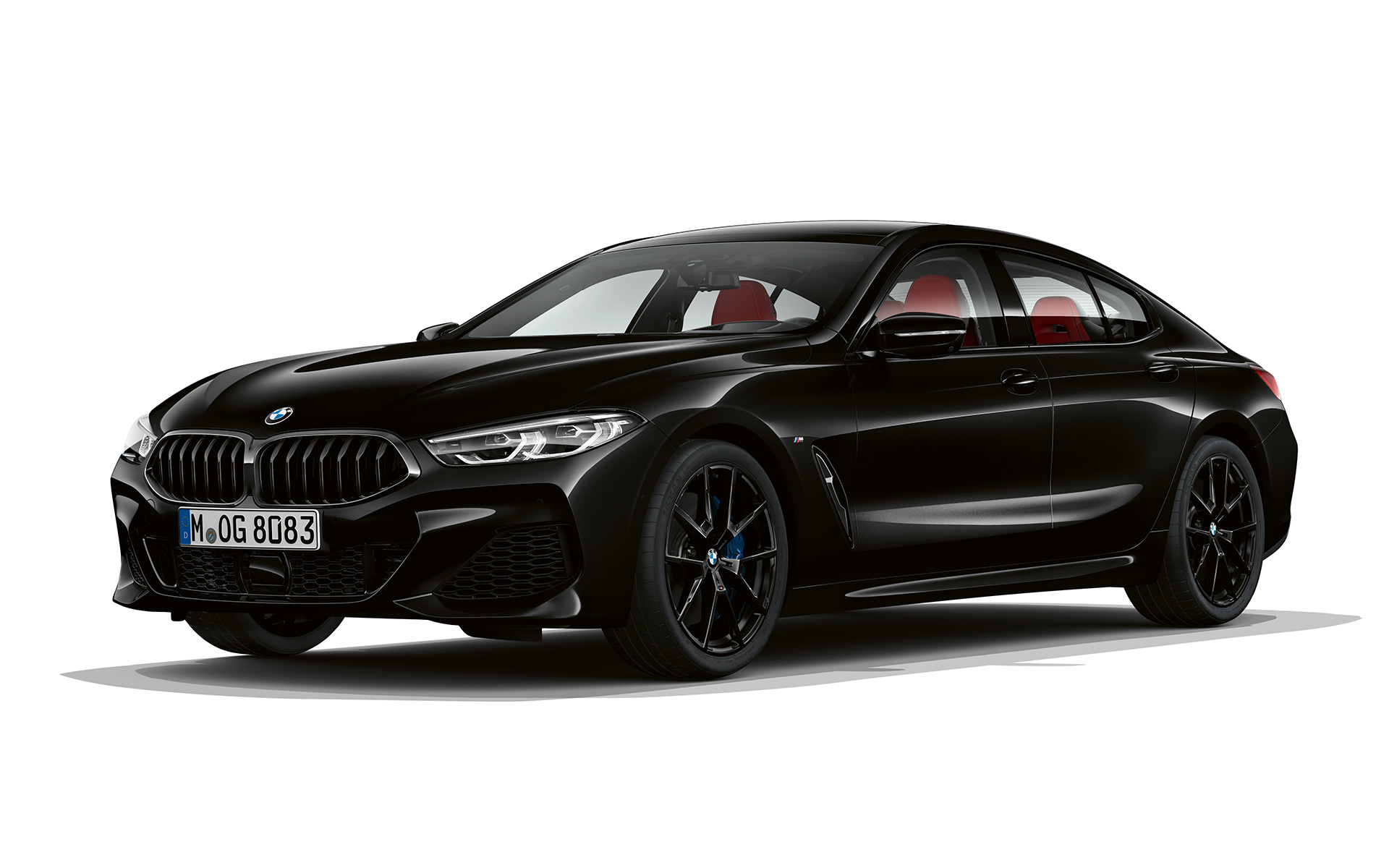 Dark Seduction, tričetrtinski posnetek od spredaj BMW serije 8 Gran Coupé, Dark Seduction, tričetrtinski posnetek od spredaj