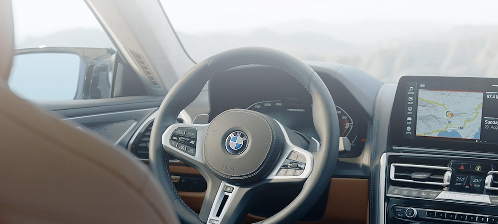 BMW serije 8 Gran Coupé, G16, LCI, osvežitev 2022, oblika notranjosti v videoposnetku BMW serije 8 Gran Coupé, G16, LCI, osvežitev 2022, oblika notranjosti v videoposnetku