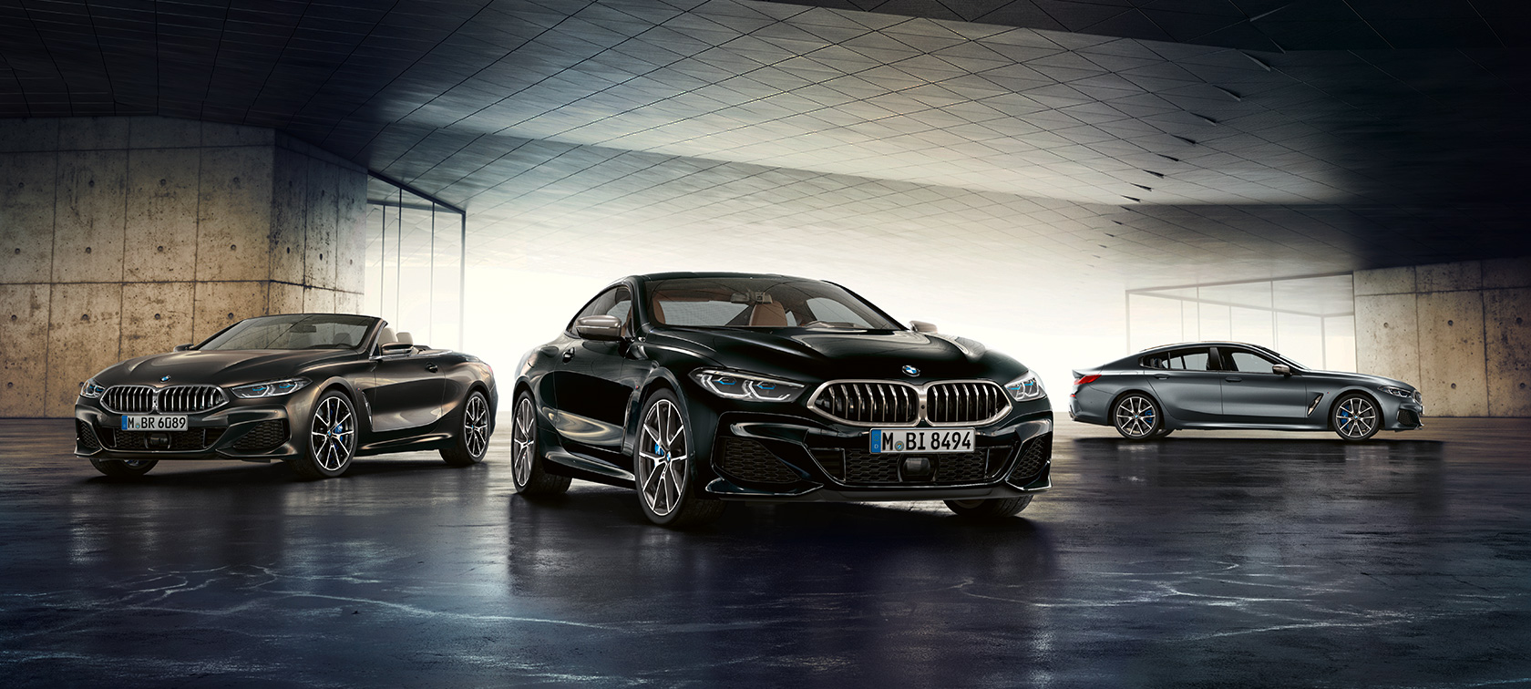BMW serije 8 Coupé (G15) tričetrtinski pogled od spredaj BMW serije 8 kabriolet (G14) tričetrtinski pogled spredaj BMW serije 8 Gran Coupé (G16) 7/8 stranski pogled, vse stoje BMW serije 8 Coupé (G15) tričetrtinski pogled od spredaj BMW serije 8 kabriolet (G14) tričetrtinski pogled spredaj BMW serije 8 Gran Coupé (G16) 7/8 stranski pogled, vse stoje