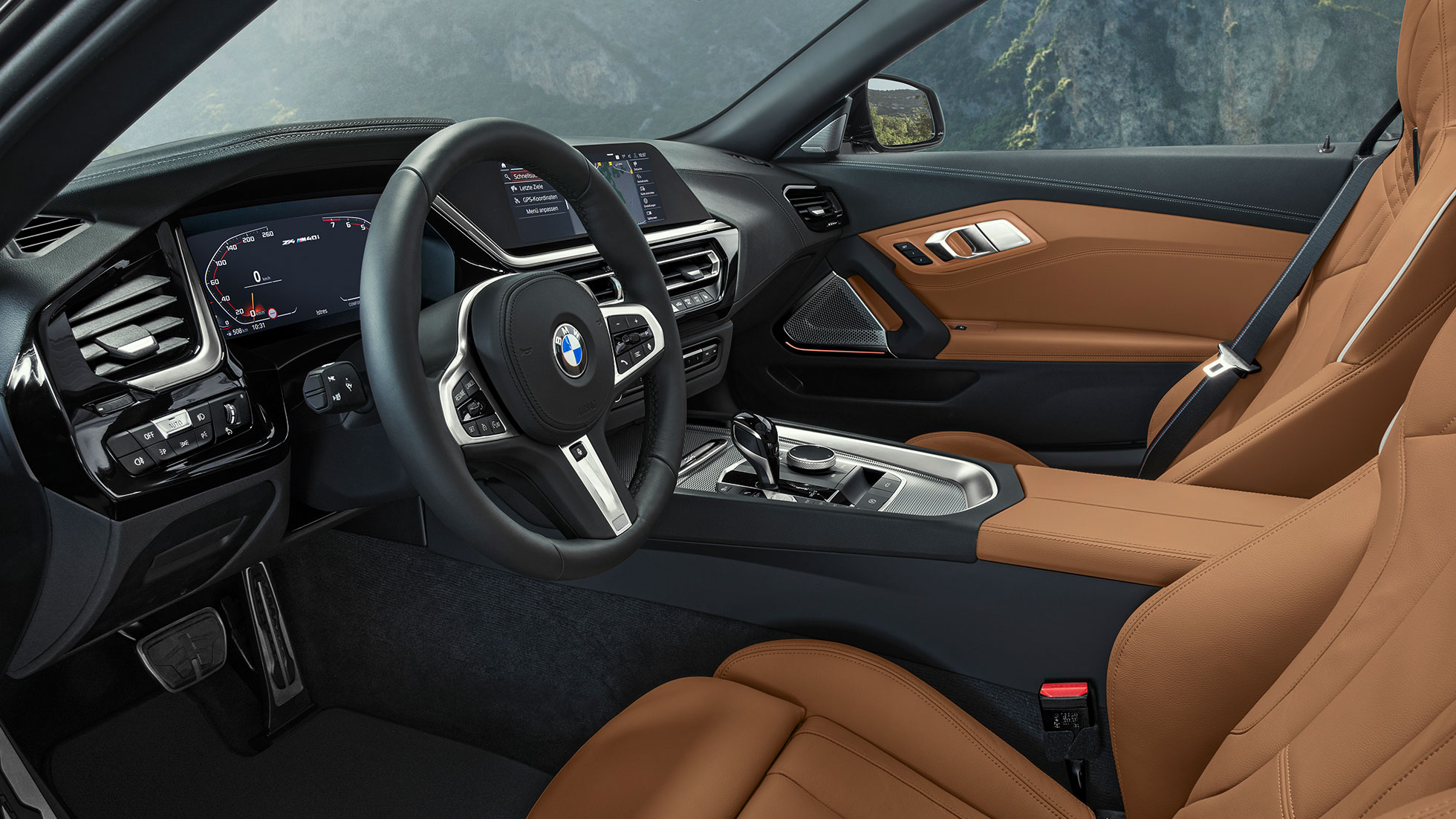 Notranjost BMW Z4 M40i G29 Volan v BMW Z4 Roadster M40i, G29 2019, notranjost