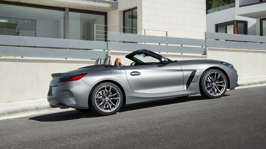 BMW Z4 M40i Roadster, G29, stranski pogled pred stavbo BMW Z4 M40i Roadster, G29, stranski pogled pred stavbo