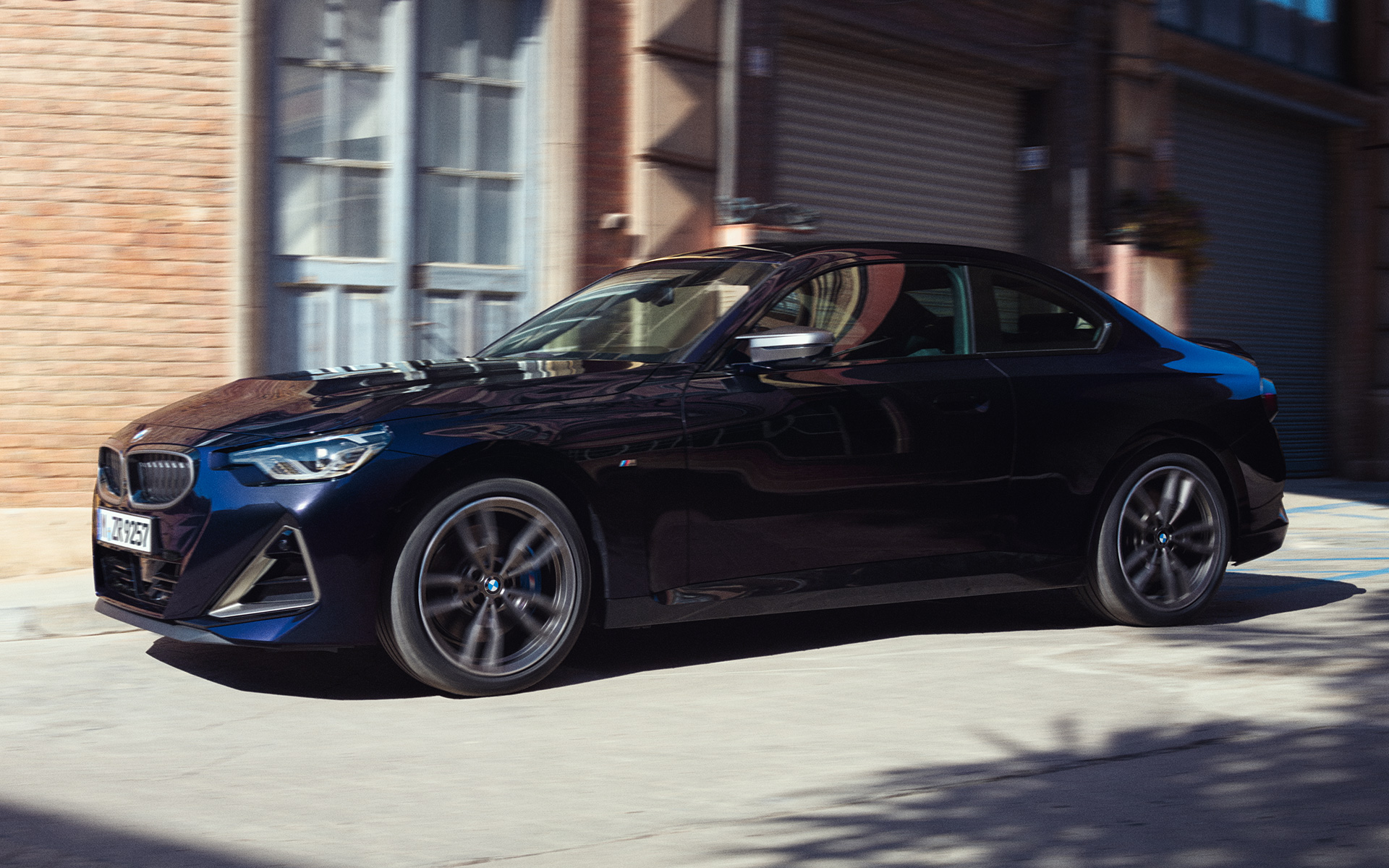 BMW M240i, G42, tridelna oblika BMW M240i, G42, tridelna oblika