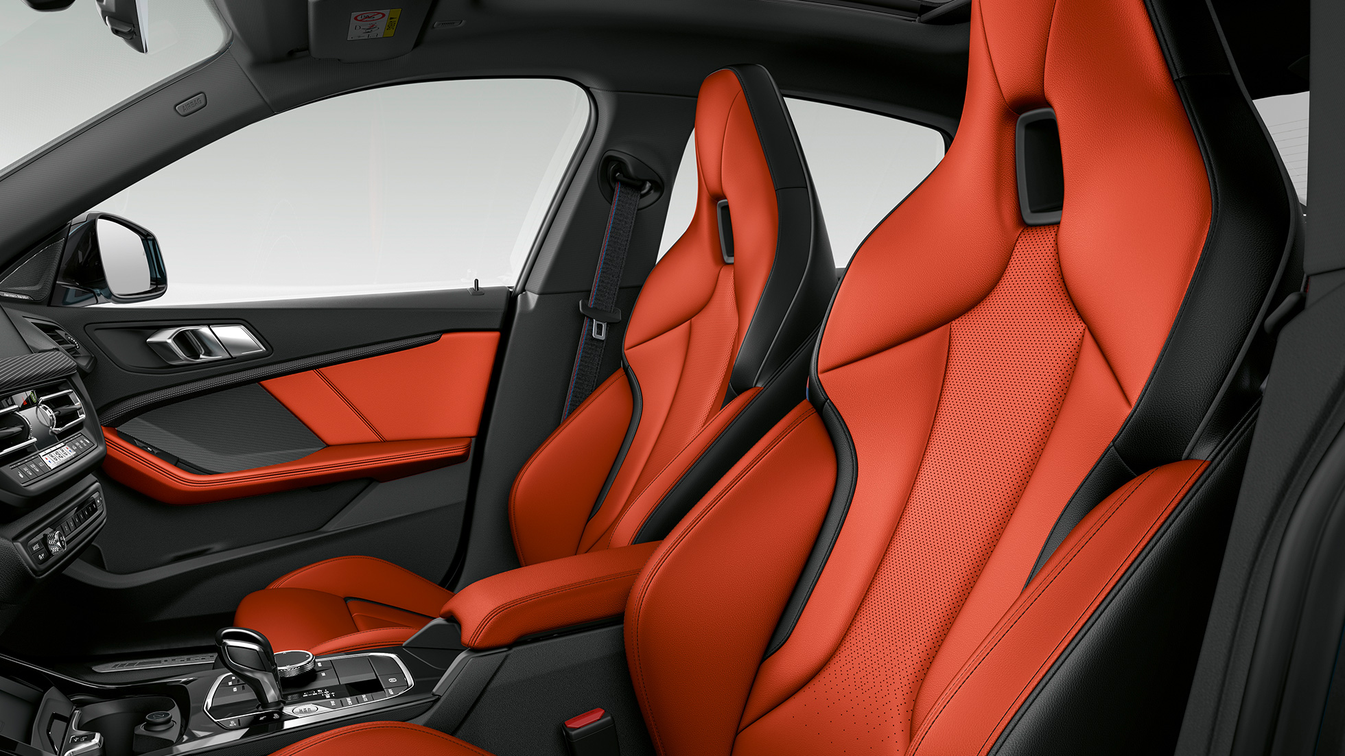 Notranjost BMW M235i xDrive Gran Coupé Vrhunska notranjost BMW M235i xDrive Gran Coupé 2020 F44, notranjost