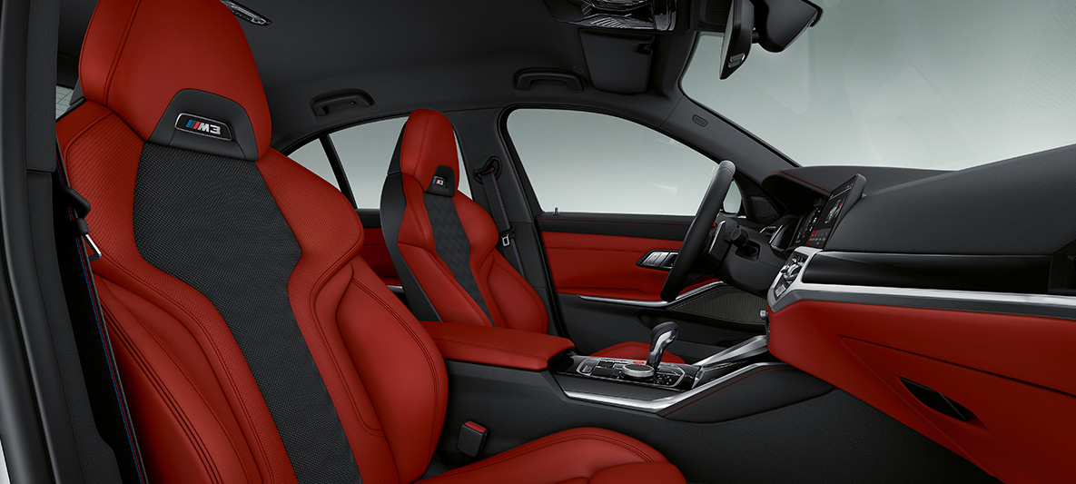 BMW Individual, oblazinjenje iz usnja Merino v barvi Fiona Red/Black, BMW M3 Limuzina, G80, 2020, notranjost BMW Individual, oblazinjenje iz usnja Merino v barvi Fiona Red/Black, BMW M3 Limuzina, G80, 2020, notranjost