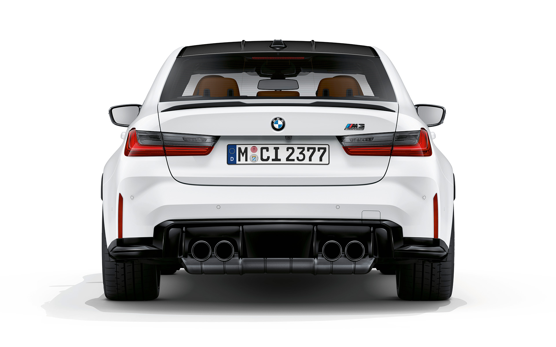 BMW M3 Competition, G80, 2020, kovinska barva Frozen Brilliant White, pogled od zadaj
