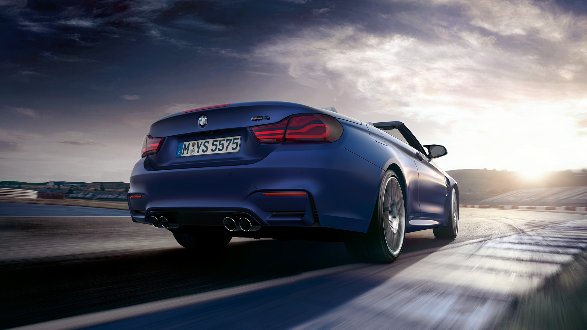 BMW M4 Cabrio, posnetek od zadaj BMW M4 Cabrio, oblika, posnetek od zadaj
