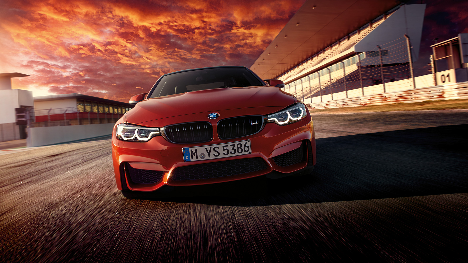 BMW M4 Coupé, spredaj BMW M4 Coupé, oblika, spredaj