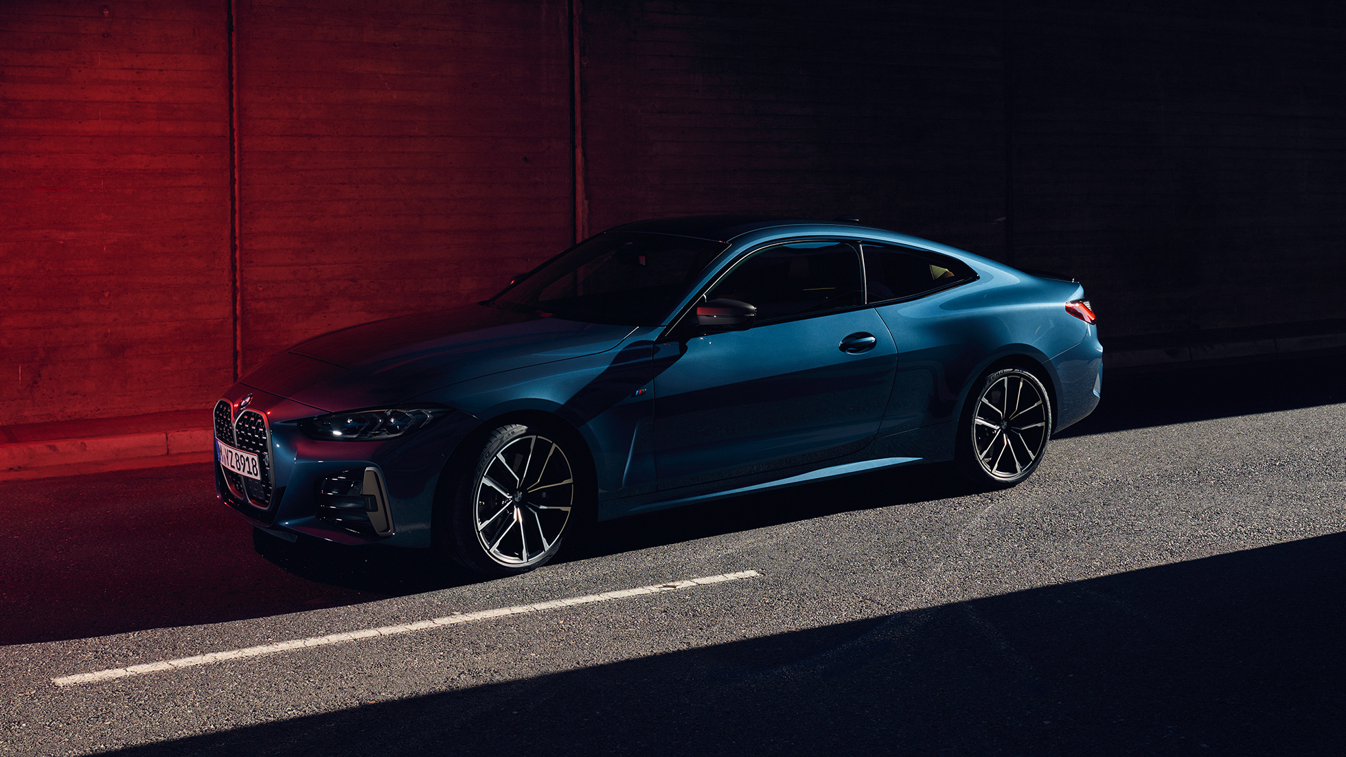 Stranski pogled, strešna linija, BMW M440i xDrive Coupé, G22, 2020 BMW M440i xDrive Coupé, kovinska barva Arctic Race Blue, G22, 2020, stranski pogled, strešna linija