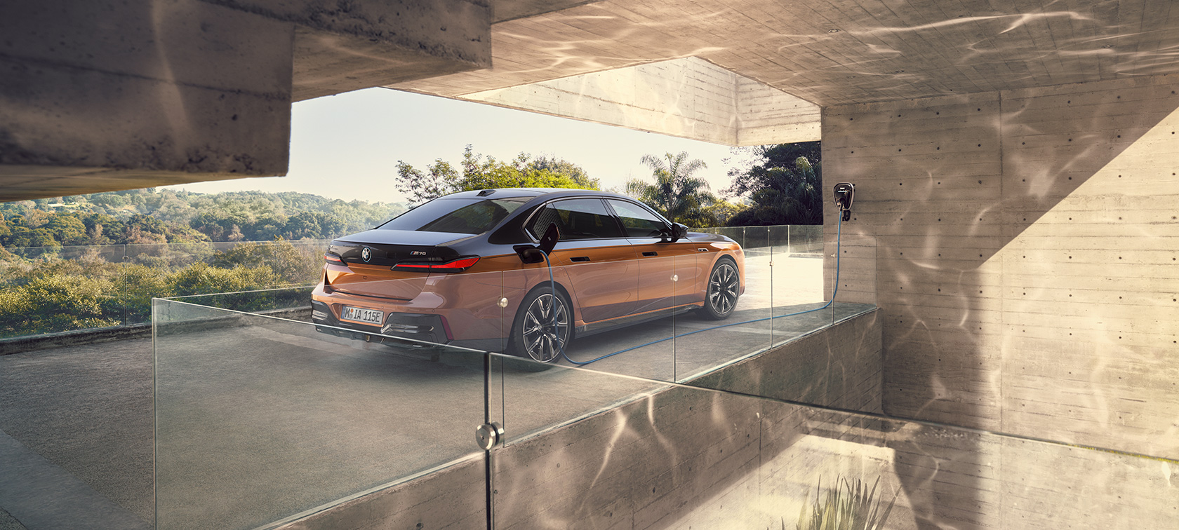 BMW i7 M70 xDrive Limuzina, G70, videoposnetek, zunanjost BMW i7 M70 xDrive Limuzina, G70, videoposnetek, zunanjost