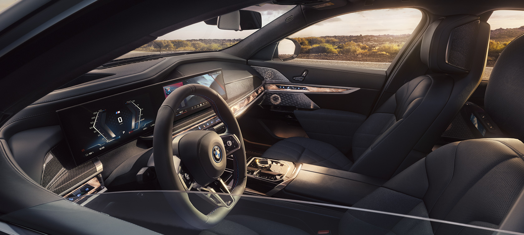 BMW i7 M70 xDrive Limuzina, G70, videoposnetek, notranjost BMW i7 M70 xDrive Limuzina, G70, videoposnetek, notranjost