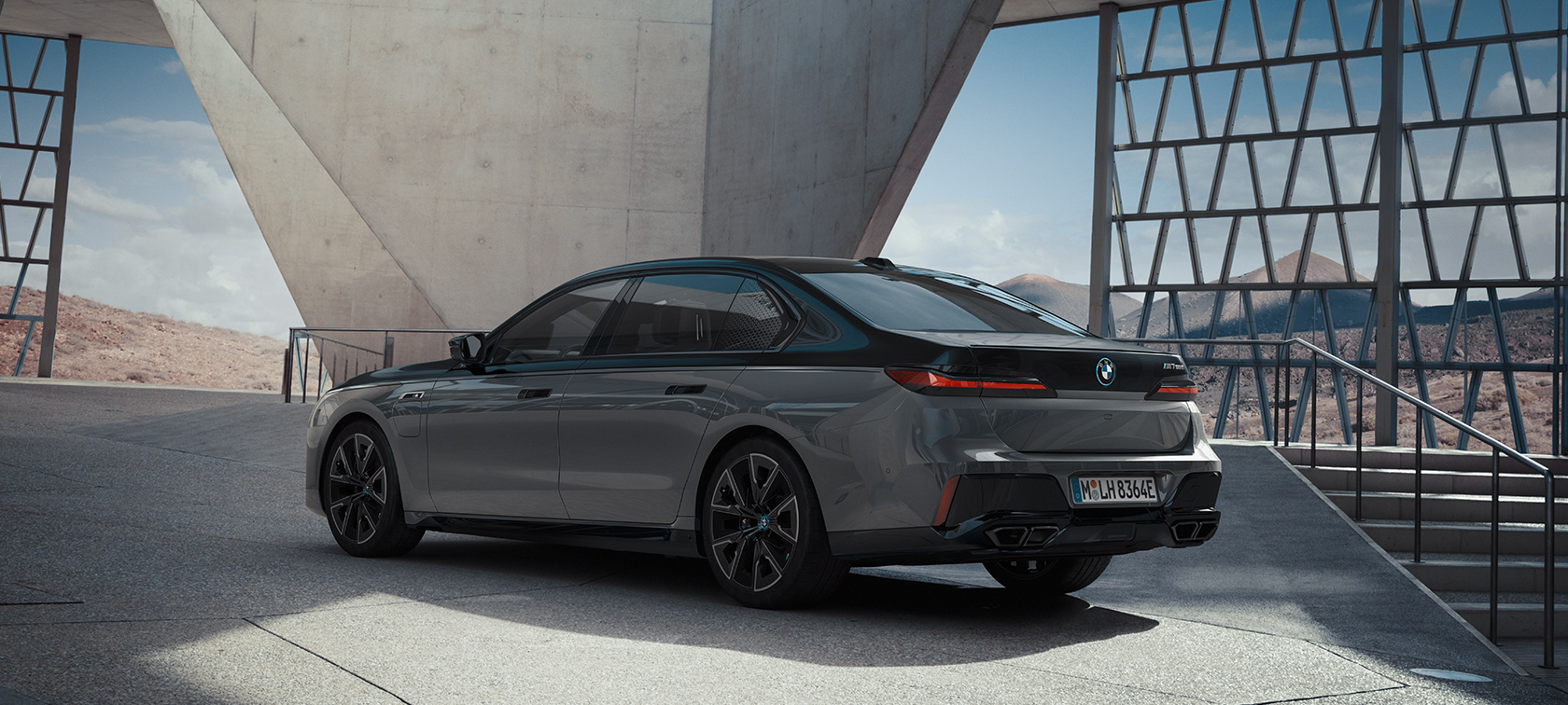 BMW M760e xDrive Limuzina, G70, poudarki izdelka BMW M760e xDrive Limuzina, G70, poudarki izdelka